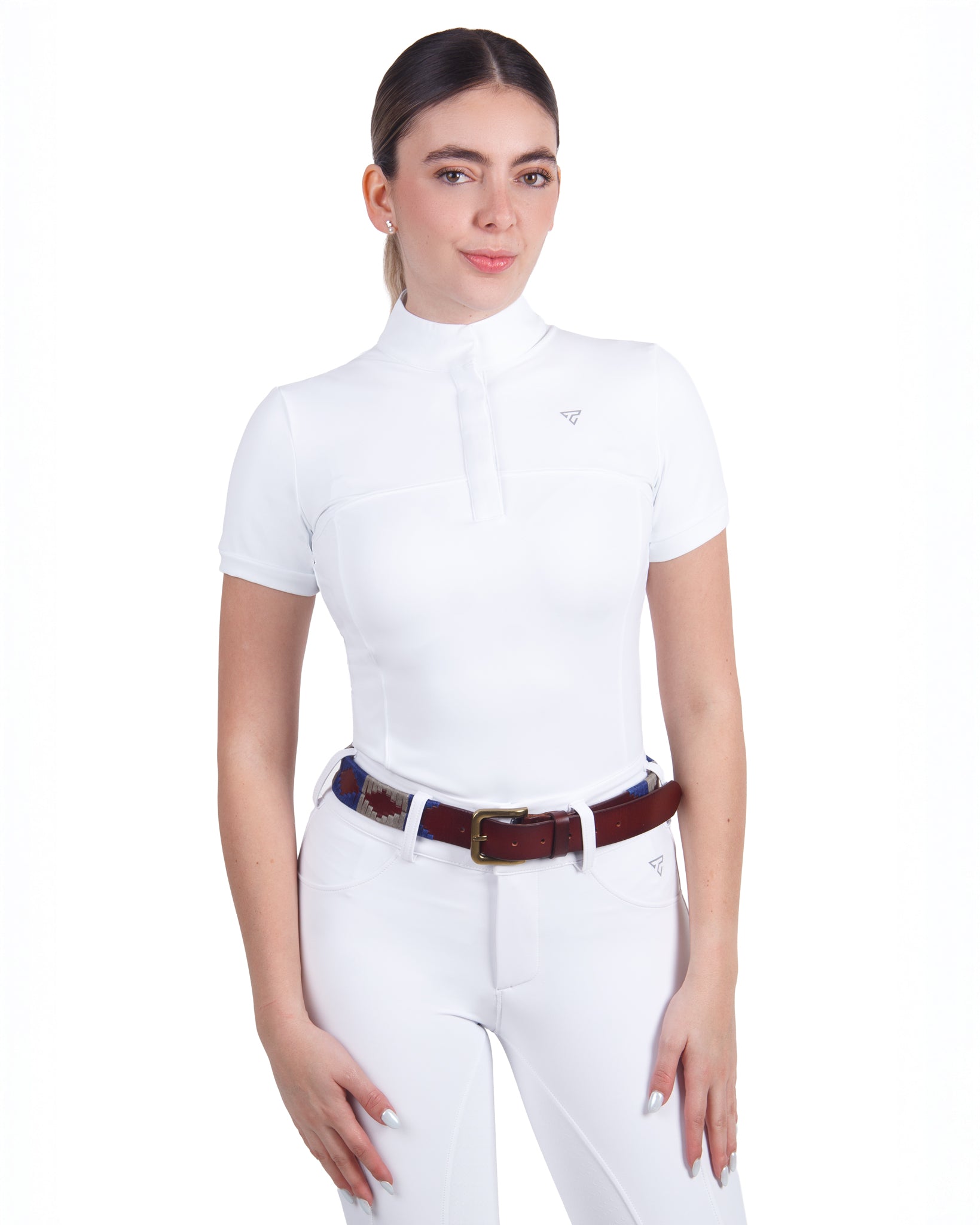 Camisa corta de espectáculo de Sienna W