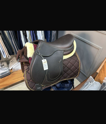 Zestini Horse Riding Saddle 17.5