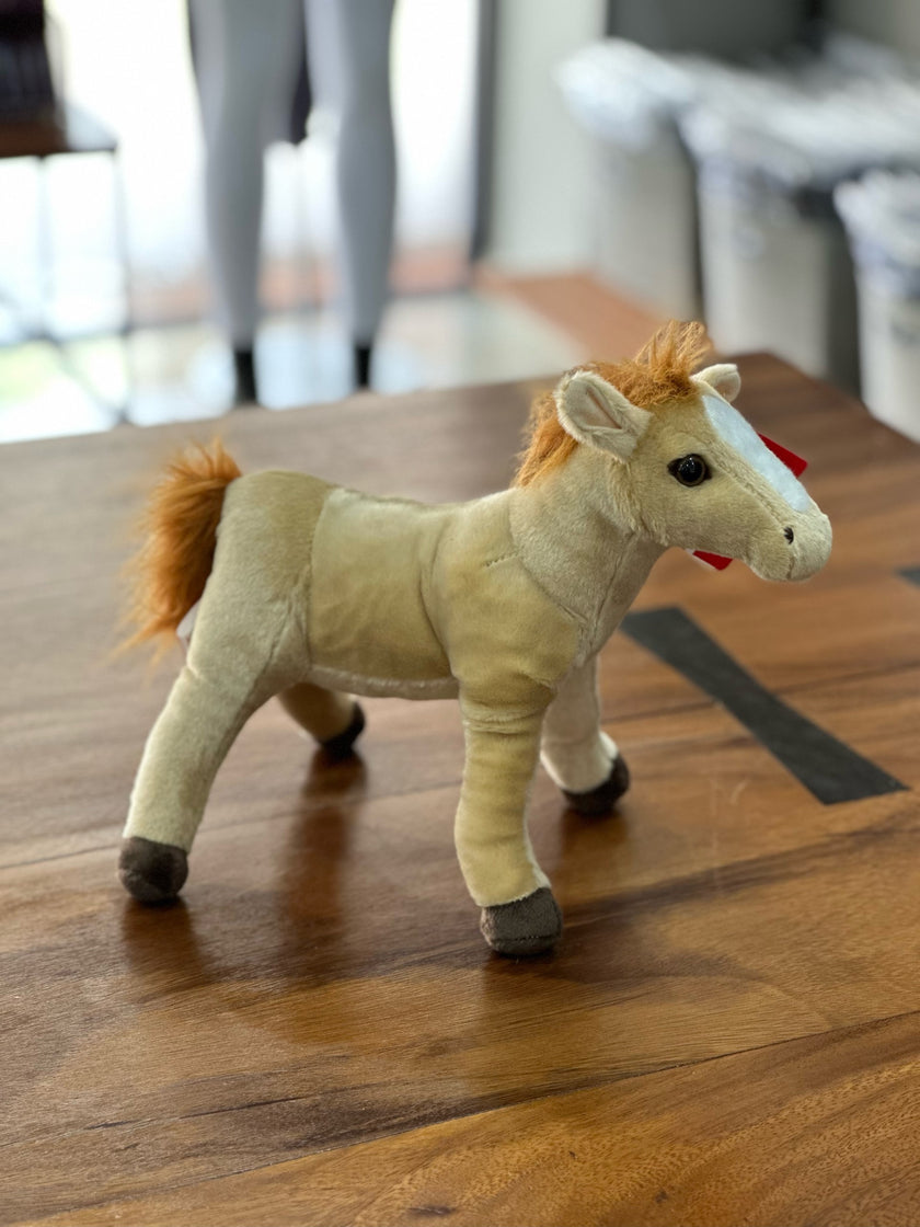 Caballo de peluche Penquito